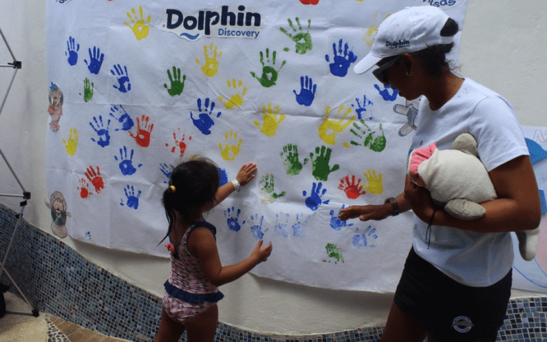 Dejando huella en 10,000 sonrisas 6ta edición Fundación Dolphin Discovery