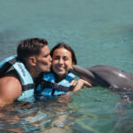Nada con Delfines en Cancún
